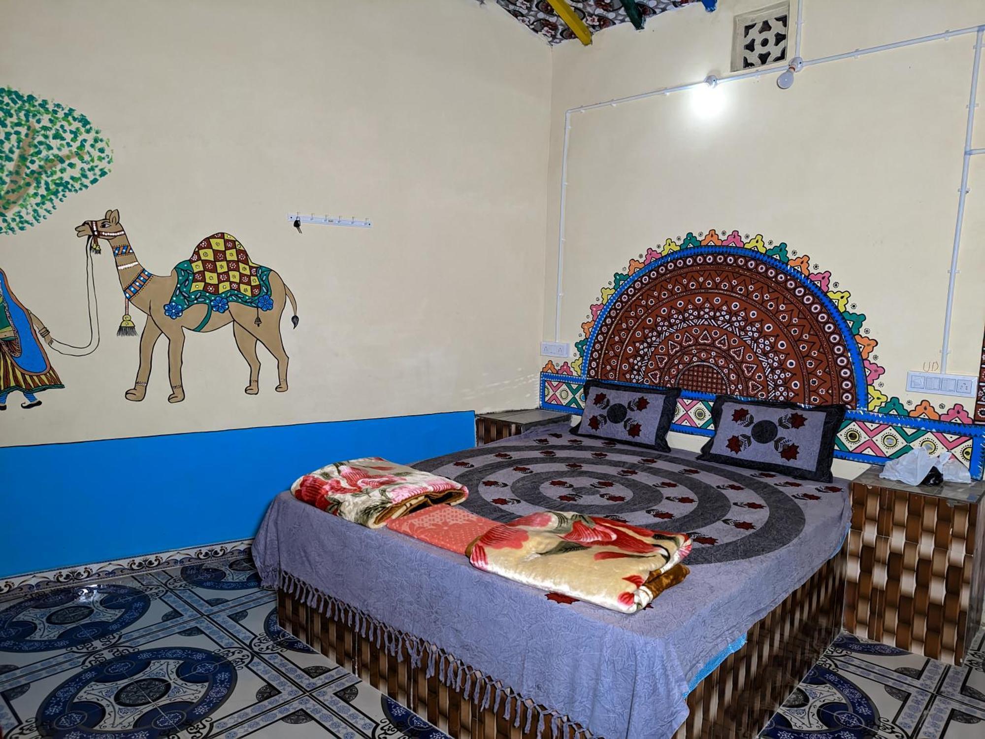 White Land Villagestay Dhordo Ngoại thất bức ảnh